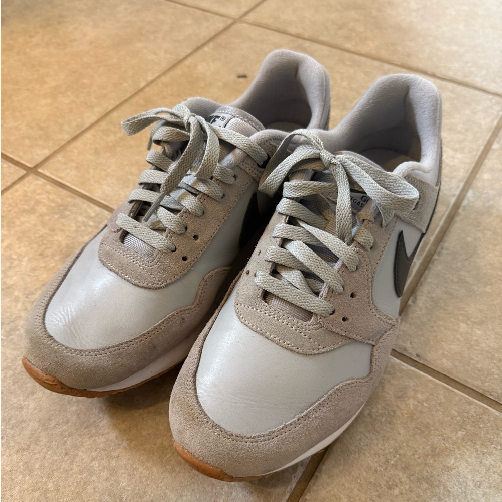 Men’s Nike golf shoes